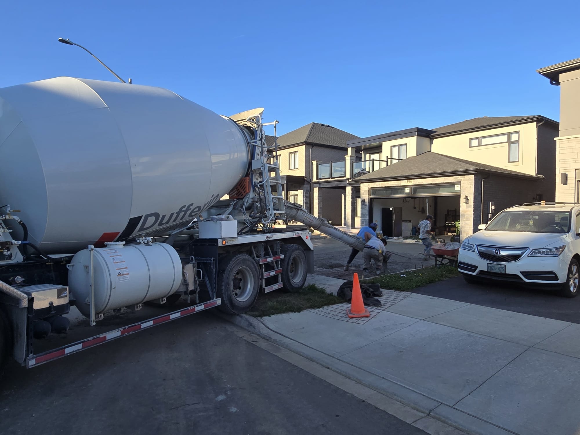 Concrete driveway pour