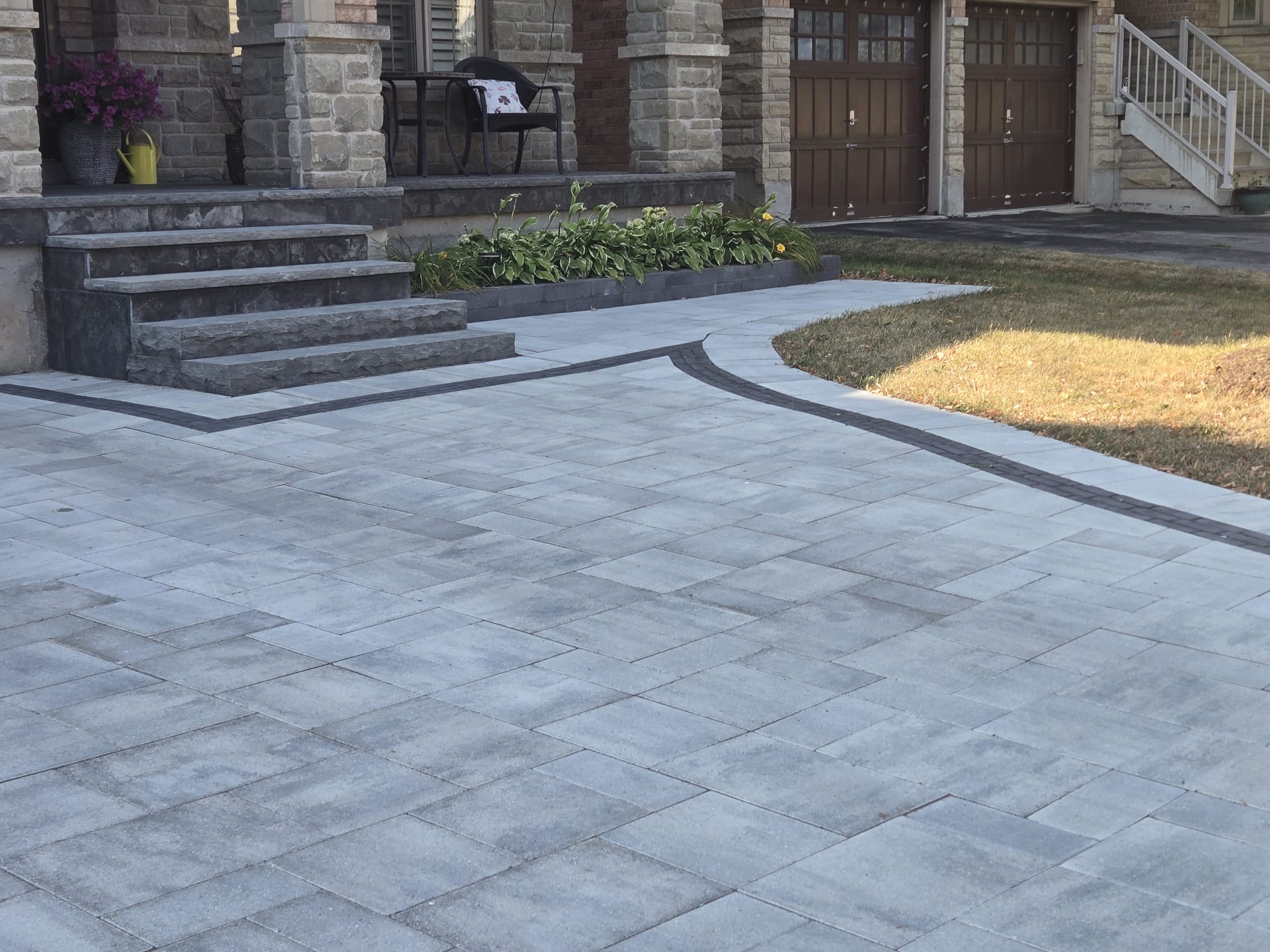 Interlocking paver stones
