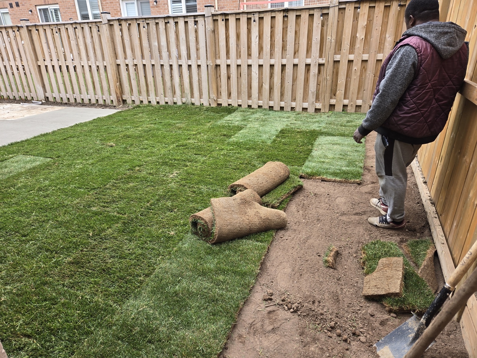 Professional landscaping services Hamilton Ontario
